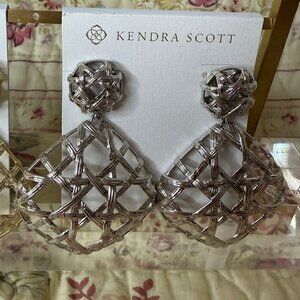 Kendra Scott Natalie Statement Earrings - Silver
